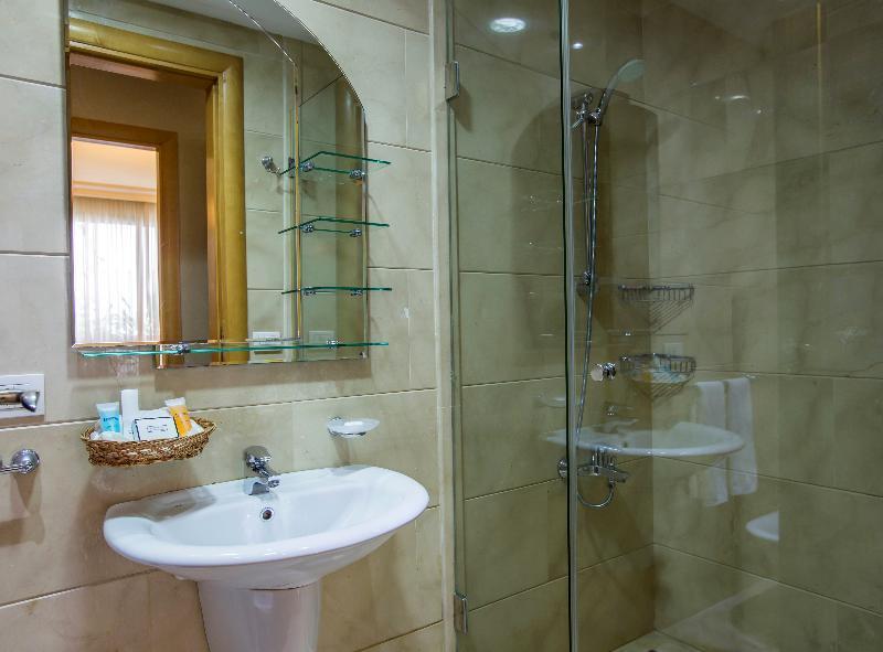 Lahoya Beirut Apartment Exterior photo