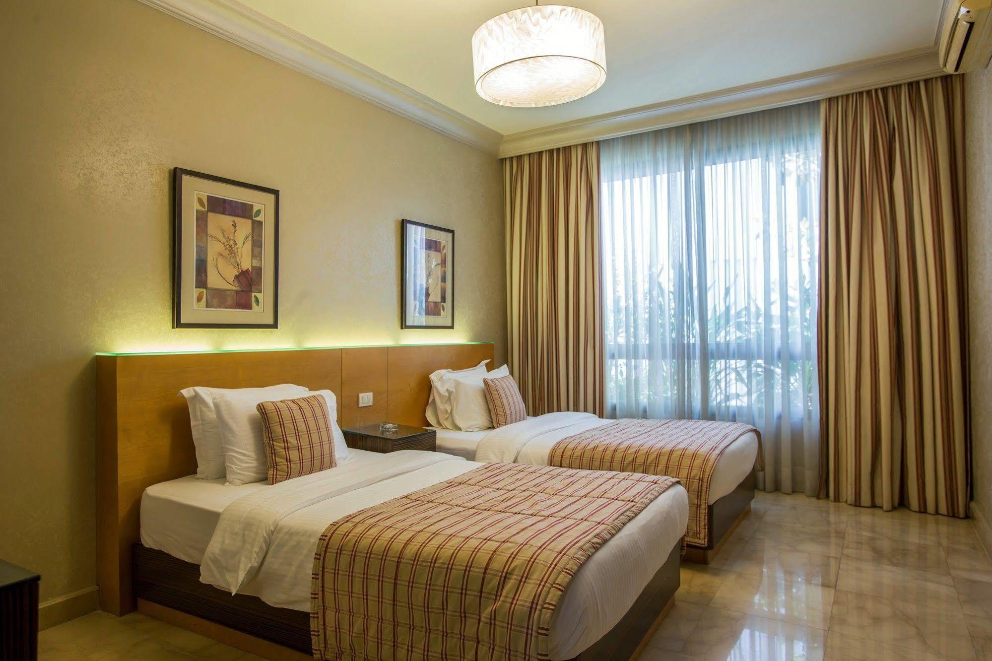 Lahoya Beirut Apartment Exterior photo